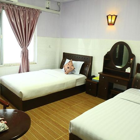 Hotel 99 Pyin Oo Lwin Esterno foto