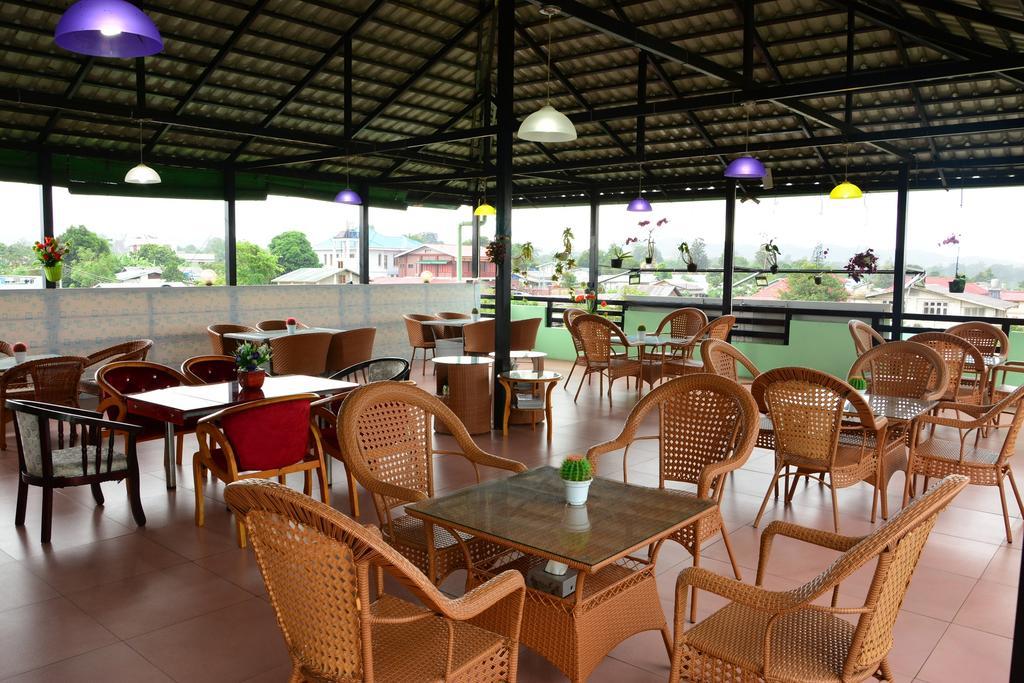 Hotel 99 Pyin Oo Lwin Esterno foto