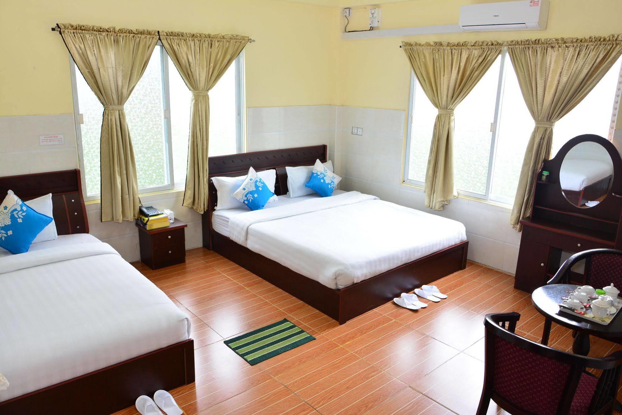 Hotel 99 Pyin Oo Lwin Esterno foto