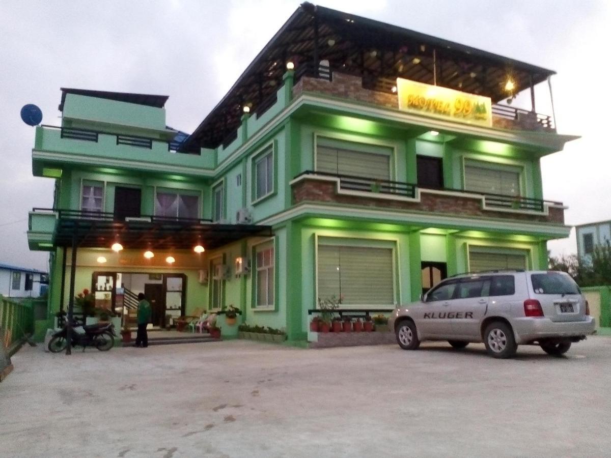 Hotel 99 Pyin Oo Lwin Esterno foto